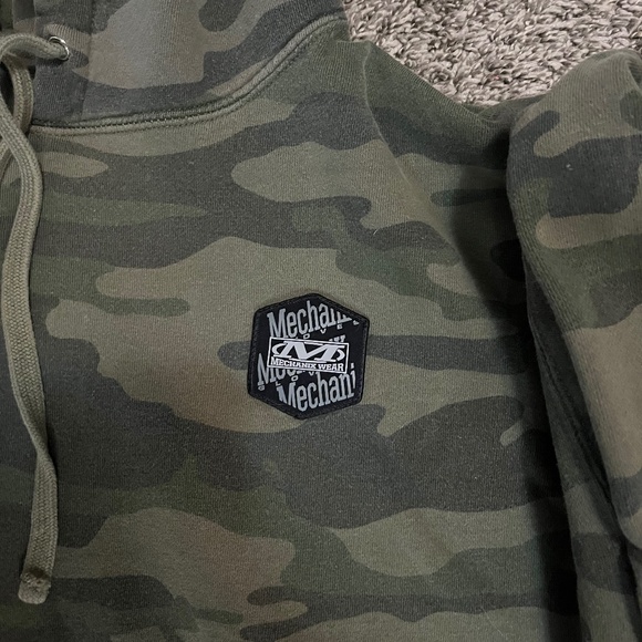 Men’s Mechanix Brand Green Camo XL Hoodie - Picture 4 of 5